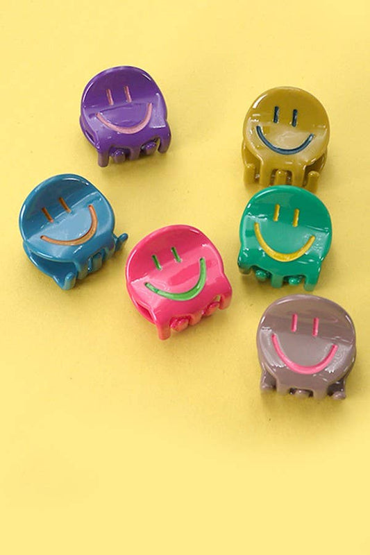 Circled Smiley Shaped Clip